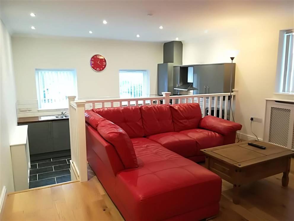 2 Bedroom Modern Apartment, Uplands, Swansea Bagian luar foto